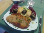 OKTOBER Schweineschnitzel "Gorgonzola"